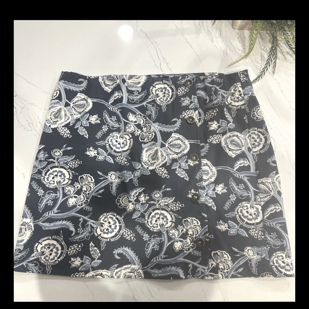 Spartina Floral Navy Blue Skirt